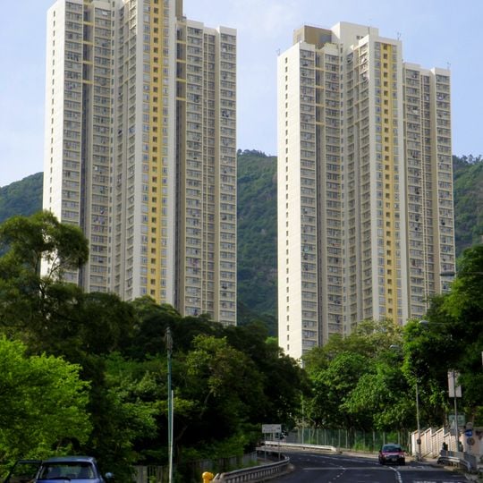 Sha Tin Pass Estate