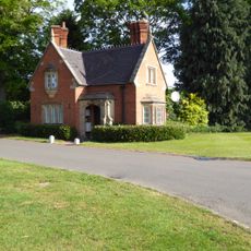 Lodge To Welcombe Hotel