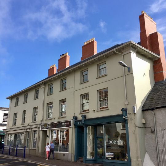 47,48 & 49 Cross Street, Abergavenny