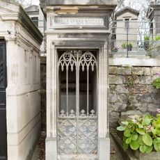 Grave of Verra-Bouchez