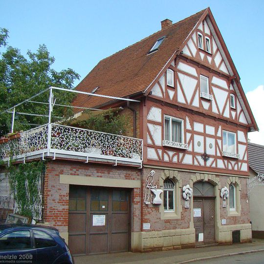 Heuchelbergstraße 4