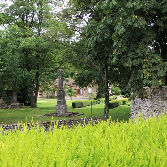 Boinville-le-Gaillard obelisk
