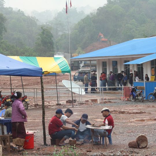 Confine tra la Cina e il Laos