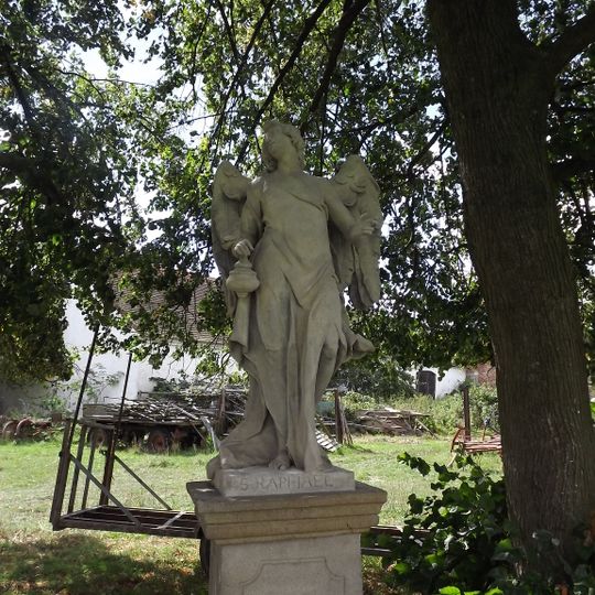 Socha archanděla Rafaela