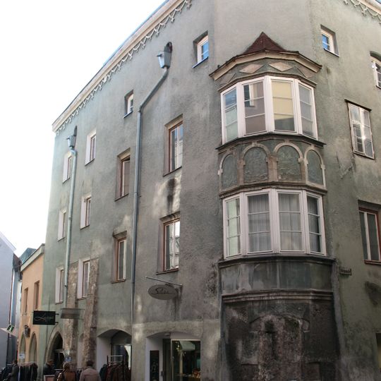 Bürgerhaus, Gutmann-Haus