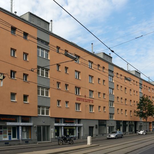 Wohnhausanlage Linzer Straße 243-251