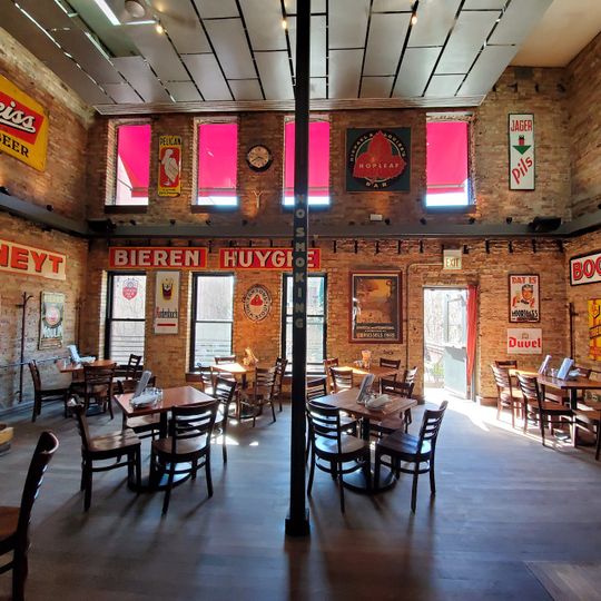 Hopleaf Bar