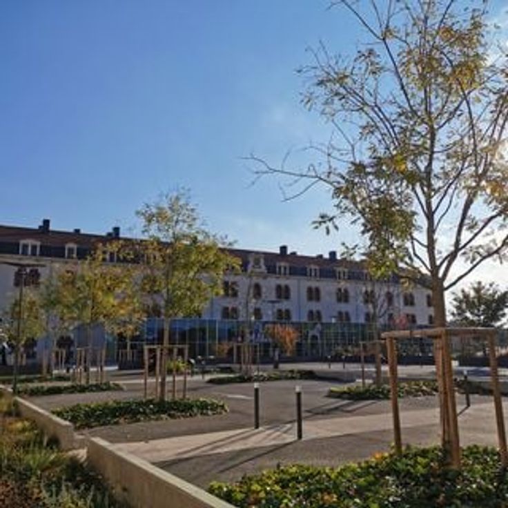 Médiathèque François Mitterrand Latour Maubourg