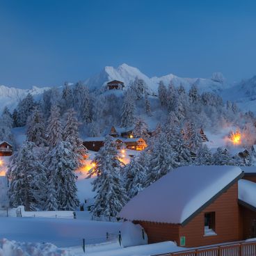 Desde los Pirineos bajo el sol: las estaciones donde el invierno respira