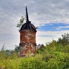 Угловая башня ограды (две) (Горицы)