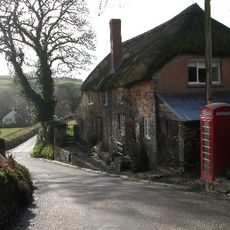 Oak Ash And Thorn Including A Raised Pavement In Front