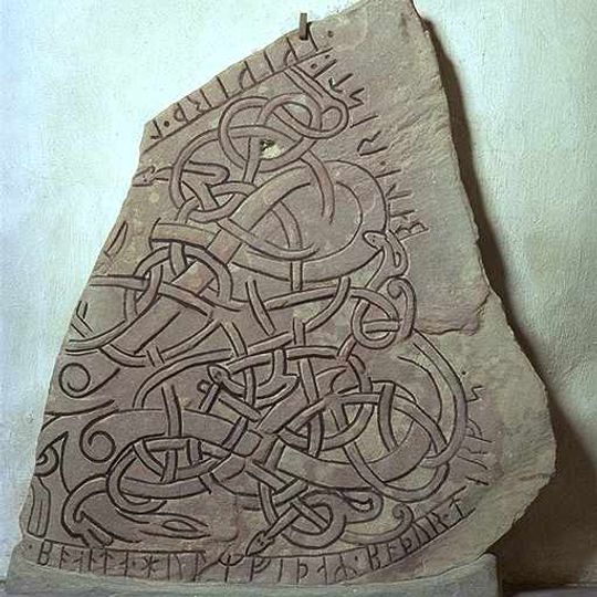 Upplands runinskrifter 721