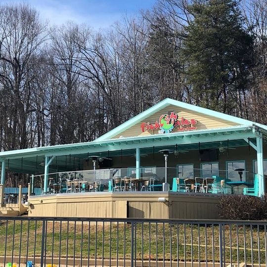 Fish Tales Lakeside Grille