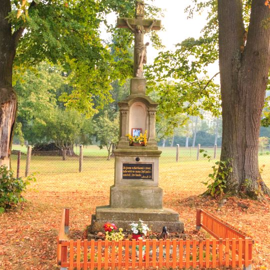 Kříž v Chocni - Podrážku