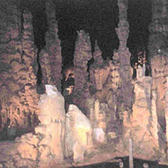 Cathedral Caverns State Park