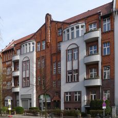 Mietshaus Südwestkorso 74