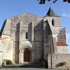 Église Saint-Pierre de Champdolent