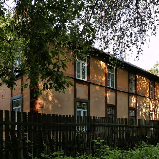 Жилой дом на 8 квартир в первом рабочем посёлке