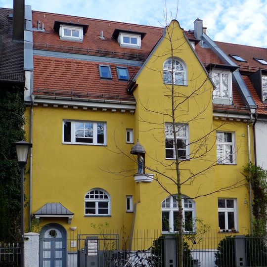 Böcklinstraße 10