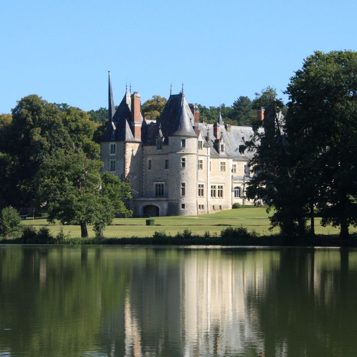 Verrerie Castle