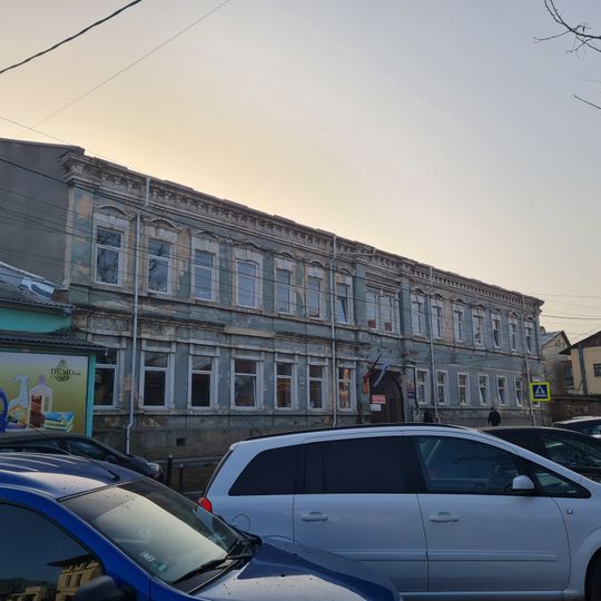 House, Alexandru cel Bun, 19