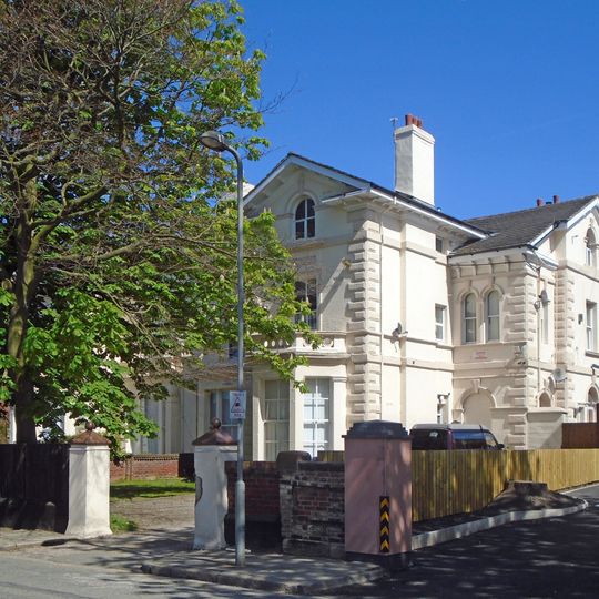 11 And 13, Lockerby Road