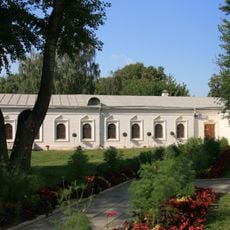 Служебные корпуса у Передних ворот — бани и прачечные (Измайлово)