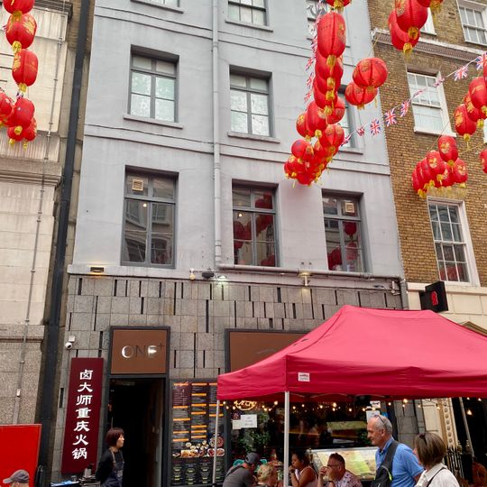 31, Gerrard Street W1