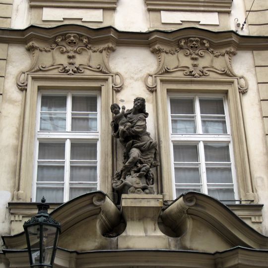 Statue of Madonna with child Jesus