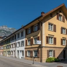 Häuserzeile am Kirchweg