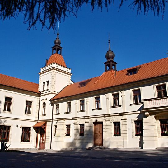 Zámeček Na Křížku