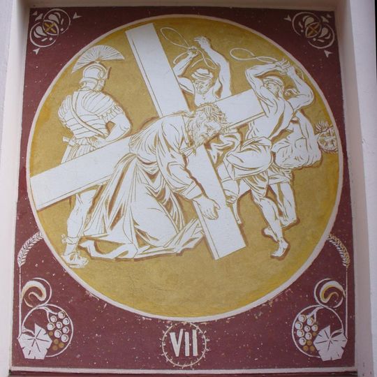 Kaplička VII. zastavení křížové cesty u kostela v Mařenicích