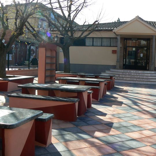 Biblioteca Pública Municipal de La Zubia - Miguel Hernández