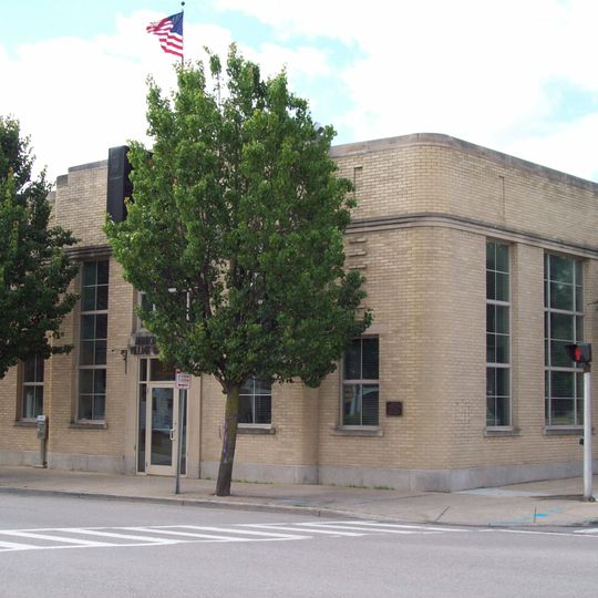 Citizens National Bank