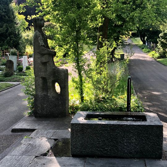 Brunnen "Frau mit Zicklein"