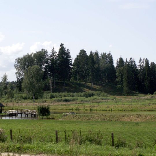 Vainagių piliakalnis