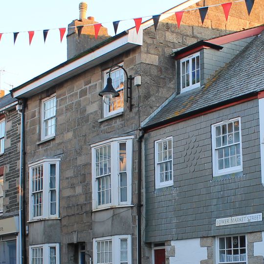 4, Lower Market Square