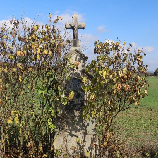 Kříž severně od Litovan