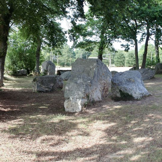 Alignement de menhirs de Pleslin-Trigavou