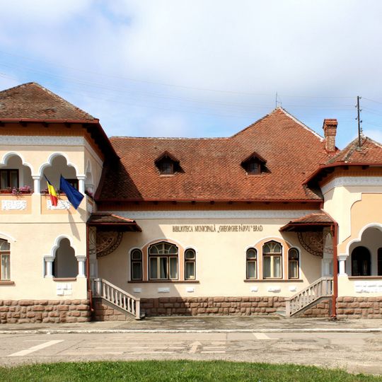 Biblioteca Municipală „Gheorghe Pârvu” din Brad
