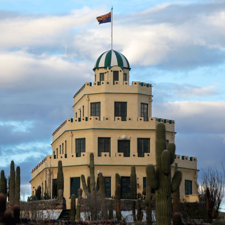 Castillo Tovrea en Carraro Heights