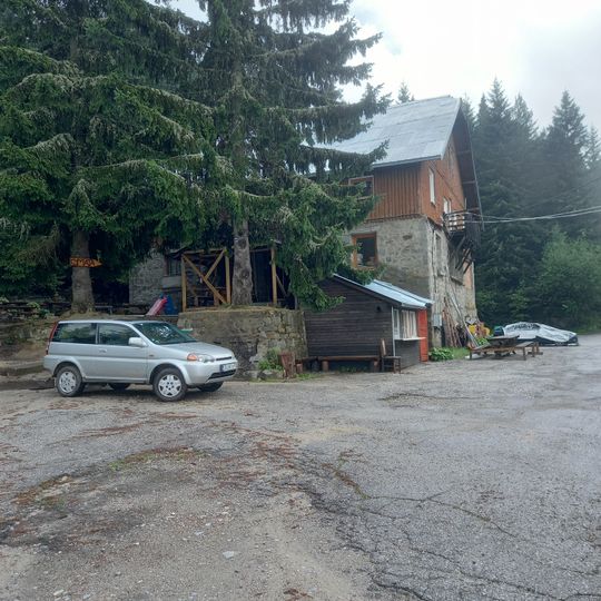 Kumata hut