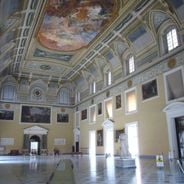 What to see and do in Naples and its surroundings?