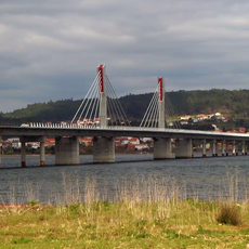 Ponte sobre a ría de Noia