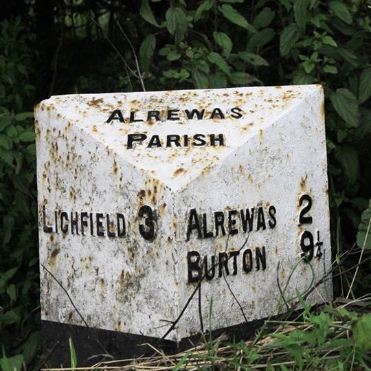 Milepost, NE of Hilliard's Cross