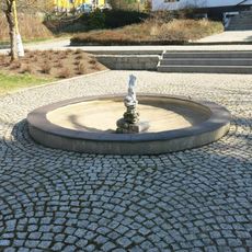 Kašna na návsi v Rynolticích