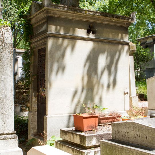 Grave of Hériat