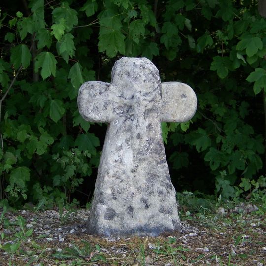 Steinkreuz, Sühnekreuz, Grenzstein, oder Wegkreuz?