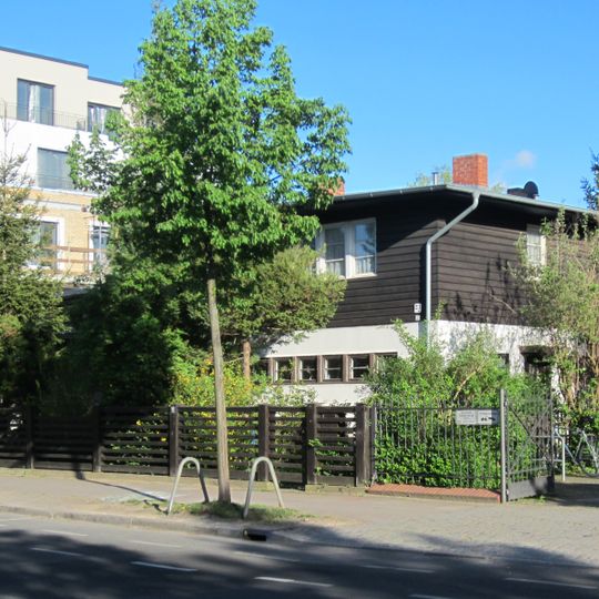 Wohnhaus Kurfürstenstraße 23