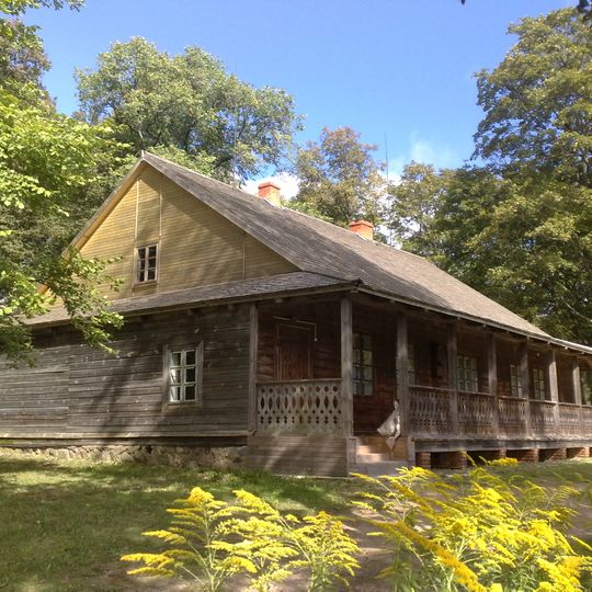 Bahuševič Manor in Kušliany